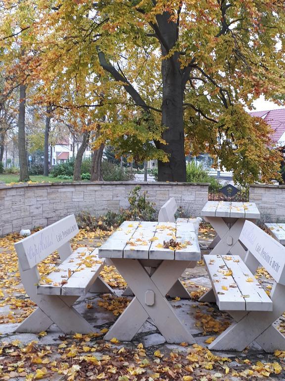 Cafe Hehrlich - Cafe, Pension & Mehr Bad Tennstedt Extérieur photo